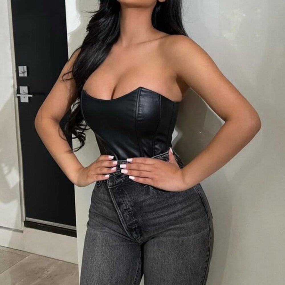 Black Corset Top - Faux Leather - Picture 1 of 3